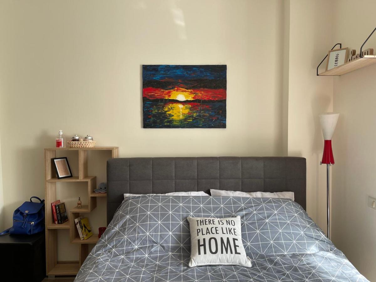 Lovely One Bedroom Studio In Tirana Exterior photo